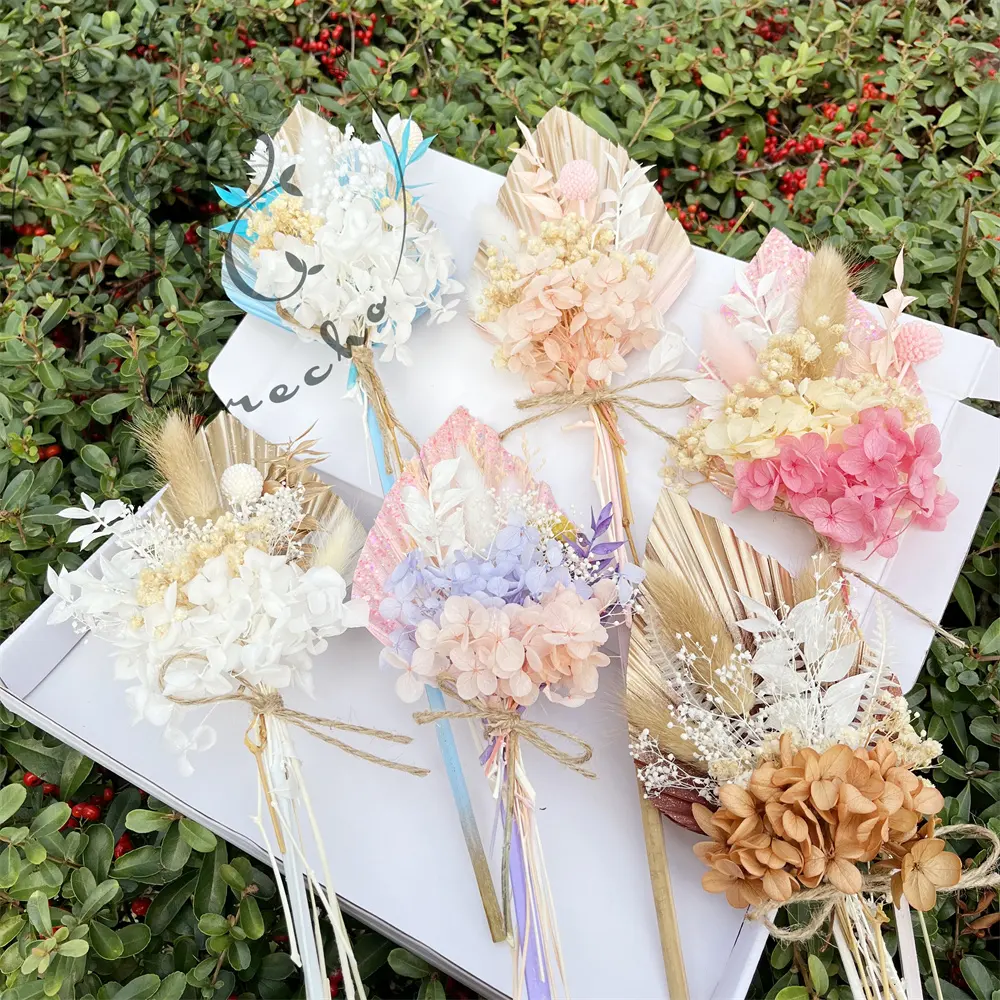 cake decorating supplies wholesale100% natural preserved hydrangea dried flower palm leaf birthday cake toppers