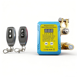 Interruttore di Disconnessione Batteria Auto 12V/24V con Telecomando e Display LED di Tensione in Lega di Alluminio 240A Continui - Product Image 2