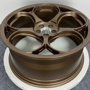Roues de voiture de tourisme 5x114.3 5x112 5x127 16-24 pouces en alliage personnalisé forgé Concave Bronze or <span class=keywords><strong>jantes</strong></span> pour <span class=keywords><strong>Alfa</strong></span> <span class=keywords><strong>romeo</strong></span> Giulia - Product Image 2