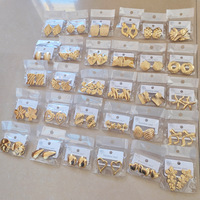 Boucles d'oreilles clous en acier inoxydable, plaqué or 18 carats, inaltérables, style simple et tendance, design cœur, élégantes et luxueuses, modèle très demandé, vente en gros