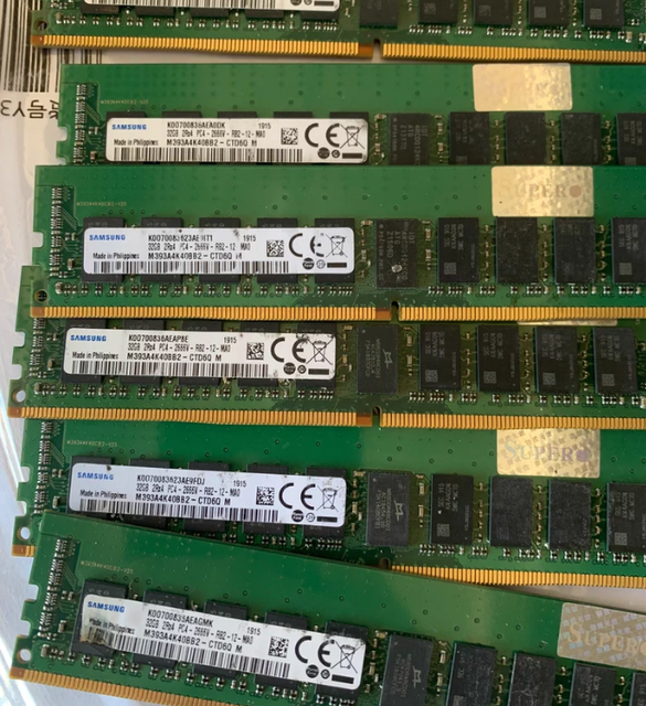 HUAWEl Original 32GB 2RX4 DDR4 2666MHz RDIMM Server Memory RAM Module for HUAWEl FusionServer Model 06200241