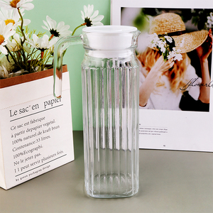 Jarro de vidro com tampa e alça-elegante e elegante jarro bebida Ware-1300 ml. para bebidas frias-água, soco, limonada, suco, leite - Product Image 5