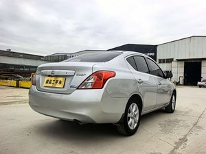 Nissan Tiida <span class=keywords><strong>2016</strong></span> 1.6L Turbo Manuelle 4 Portes 5 Places Berline à Sièges en Tissu à <span class=keywords><strong>Prix</strong></span> Réduit et Très Vendue - Product Image 4