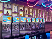 USA op voorraad Slushmachine 3-tank commerciële machine voor bevroren dranken, milkshakes, koolzuurhoudende kant-en-klare cocktails, automaat