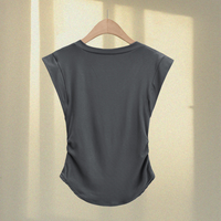 T-shirt pour femme en coton tissé 100% extensible, couleur unie, style hip-hop, avec col en V, volants latéraux et manches bouffantes, nouvelle collection American Spice Girls 2026
