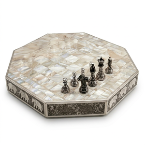 Jeu d'échecs octogonal en résine, sculpture de table, artisanat moderne, décoration de jeu, cadeau pour la maison ou le bureau, échiquier personnalisable en taille et forme - Product Image 1