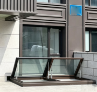 Fenêtre de toit en verre motorisée intégrée tout-en-un moderne, pré-assemblée, alimentée par l'énergie solaire, écologique, télécommandée