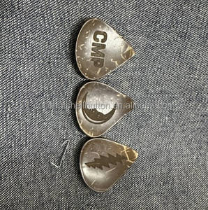 Plectres de <span class=keywords><strong>guitare</strong></span> en coquille de noix de <span class=keywords><strong>coco</strong></span> en gros, plectres de <span class=keywords><strong>guitare</strong></span> personnalisés avec votre propre logo - Product Image 2