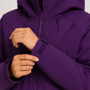 <span class=keywords><strong>Veste</strong></span> softshell à capuche pour <span class=keywords><strong>femme</strong></span> - Manteau de <span class=keywords><strong>randonnée</strong></span> imperméable et thermique, coupe ajustée, coupe-vent pour les sports de plein air - Product Image 6