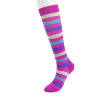 Chaussettes de compression sportives en polyester/coton tricotées à rayures dégradées pour l'automne, avec logo intégré, vente en gros