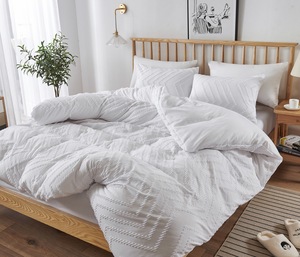 De Lujo nuevo edredón tallada pila <span class=keywords><strong>funda</strong></span> nórdica ropa de cama juegos de cama sábanas y <span class=keywords><strong>funda</strong></span> de almohada de diseñador de ropa - Product Image 4