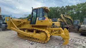Tracteur sur chenilles Cat D7G pour le défrichement de chantiers de construction avec lame semi-U à haute pénétration et cabine confortable - Product Image 4