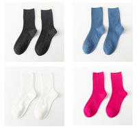 Chaussettes ras du cou en mélange de coton pour femmes, personnalisables en gros (OEM), confort toute la journée, épaisseur standard pour la maison et le bureau