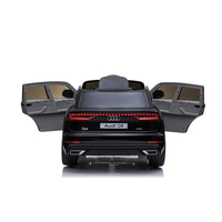 Voiture électrique Q8 sous licence, alimentée par batterie, pour enfants de 2 à 4 ans, télécommandée, unisexe, jouet en plastique élégant