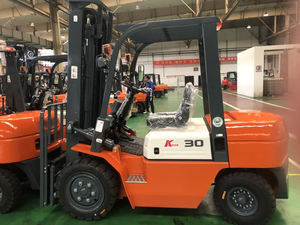 Montacargas Diésel de 3t de la Serie CPCD, <span class=keywords><strong>CPCD30</strong></span>, CPYD30, CPQYD30, Nuevo en Existencia - Product Image 2