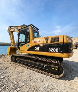 รถขุด CAT 320CL มือสอง ขนาด 20 ตัน รถขุดไฮดรอลิกแบบตีนตะขาบ รถขุด Caterpillar 320CL มือสอง สำหรับงานดิน - Product Image 1