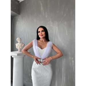 ชุดราตรีสีขาวคอวีทรงเข้ารูป ผ้าออร์แกนซ่า พร้อมดีไซน์เอวธรรมชาติ เหมาะสำหรับงานพิธีการ - Product Image 6