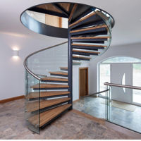 Escalier en colimaçon d'intérieur en or de luxe Led Lights Escalier incurvé préfabriqué de qualité supérieure Escalier circulaire en bois de chêne