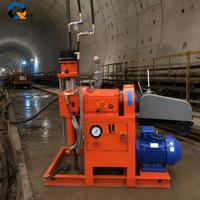 Foreuse de carottage mobile à moteur électrique pour le développement de voies de circulation et le forage de trous de dynamitage dans les mines de charbon, profondeur max. 200 m