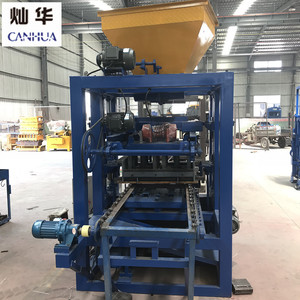Máquina de bloques de hormigón, máquina semiautomática de fabricación de ladrillos de cemento sólido, precio en Sudáfrica - Product Image 6