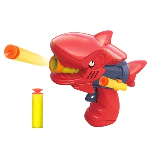 子供のための安全な赤いプラスチック弾丸空気柔らかいおもちゃの銃を撮影する最新のサメ