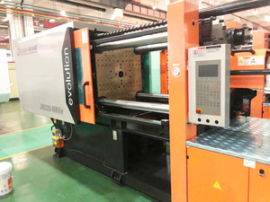 JM320-MK6e Zhenxiong d'occasion de 320T Taiwan avec machine de moulage par injection de servomoteur Spot - Product Image 5