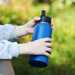 Botella deportiva de boca ancha de 32oz, botella de agua a prueba de fugas de acero inoxidable, frasco aislado al vacío de doble pared con tapa de paja - Product Image 4