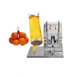 Machine d'emballage semi-automatique pour légumes (gingembre, pommes de terre, oignon, ail) et fruits, avec ensachage en filet et scellage - Product Image 3