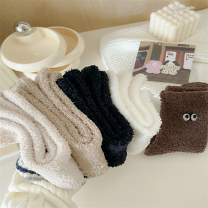 Thời Trang Mùa Đông Ấm Áp Của Phụ Nữ Fluffy Crew Vớ Trong Nhà Nhà Mờ Ống Ấm Cúng Hàng Ngày Bán Buôn Spandex/Polyester Dày - Product Image 4