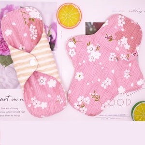 Serviette hygiénique lavable et réutilisable en tissu, super absorbante, avec ailettes, confortable pour les femmes - Product Image 1