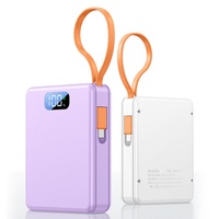 Boîte de batterie externe haute capacité 8000mAh avec écran numérique 10W 22.5W Chargeur portable avec câble pour téléphone