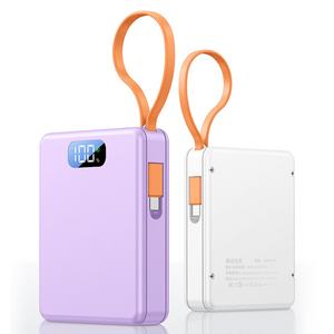Cargador Portátil de Alta Capacidad de 8000 mAh con Pantalla Digital de 10 W y 22,5 W con Cable para Teléfono - Product Image 2