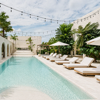 Chaises longues de loisirs en bois durables pour piscine extérieure plage jardin hôtel chaises longues pour meubles d'extérieur de jardin