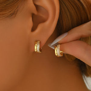 Charme Cuivre En Forme De Cercle C Design Boucles D'oreilles Avec Zircon Pierres Nouveau Style À La Mode Élégant Cadeau À La Mode - Product Image 1