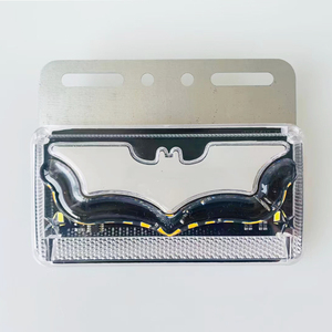 Multi colori <span class=keywords><strong>Bat</strong></span> tipo 24V LED avviso indicatore di direzione indicatore di direzione luci di posizione laterali per camion universali rimorchio - Product Image 2