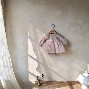 İlkbahar ve Sonbahar Kız Bebek Giysileri Kore Tarzı Tatlı Bebek Tulumu Saf Pamuklu Etek Puf Kollu Yuvarlak Yaka Tulumlar - Product Image 4