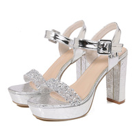 Chaussures pour femmes 2025 – Nouveauté transfrontalière style bohème, pantoufles à strass coréennes à talons épais et hauts pour femmes Sunborn
