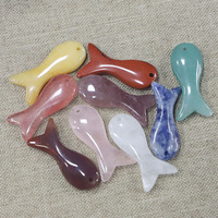Perles pendentifs queue de poisson classiques en pierres précieuses naturelles 40*16MM, breloques en pierre polie sculptée, trou percé sur le dessus, unisexe, pour la fabrication de bijoux DIY