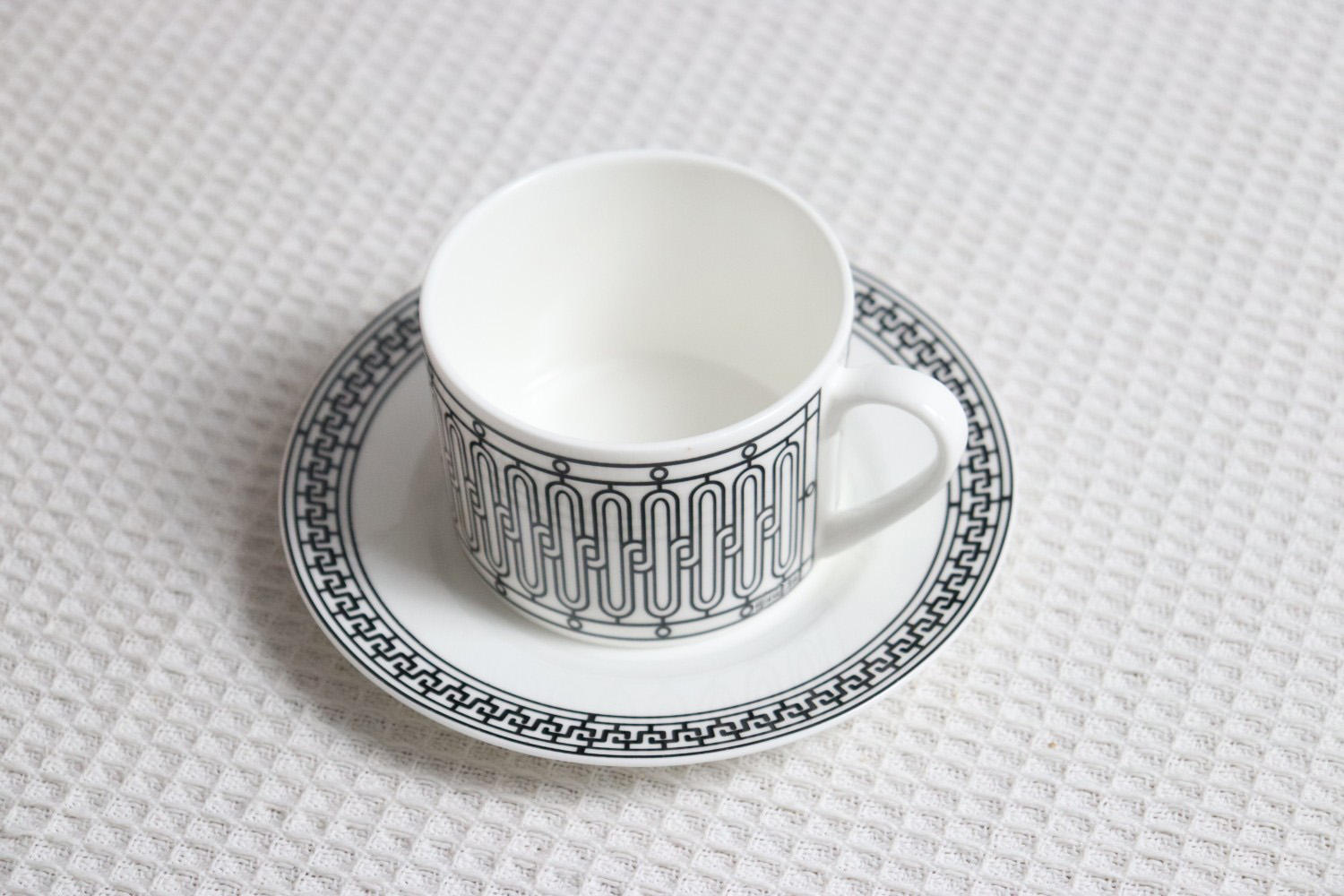 cup and saucer