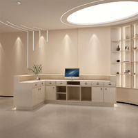 Comptoir de réception moderne en bois massif, durable et écologique pour salon de beauté, salon de coiffure, clinique dentaire, magasin de vêtements et bar