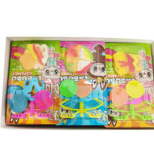 Bonbons <span class=keywords><strong>en</strong></span> gros halal, jouet amusant, catapulte à doigts, tir <span class=keywords><strong>de</strong></span> <span class=keywords><strong>soucoupe</strong></span> volante, jouet mignon, mini œufs, frites, <span class=keywords><strong>forme</strong></span> <span class=keywords><strong>de</strong></span> hamburger, bonbons gélifiés doux - Product Image 6