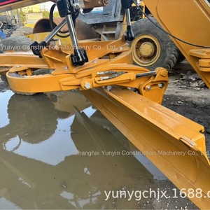 American Caterpillar 160K y Komatsu Grader con motor Cummins <span class=keywords><strong>Carter</strong></span> 140K con bomba de componentes esenciales y caja de cambios - Product Image 3