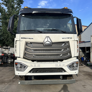 Camion Ribaltabile 8x4 a Prezzo Conveniente, Sinotruck Cinese 371 6x4 F3000 Howo in Vendita - Product Image 2