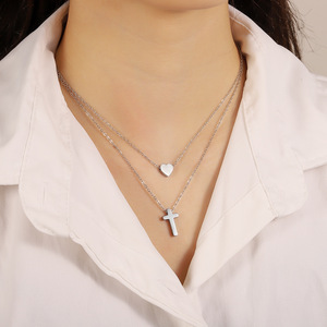 Collar de Corazón y Cruz Chapado en Oro, Resistente al Agua, de Acero Inoxidable, Sin Deslustre, de Fanhua Jewelry, Éxito de Ventas en Tiktok - Product Image 3