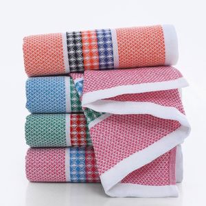 Paño de Cocina Tejido al por Mayor del Fabricante, Grueso, Absorbente, a Cuadros, de Algodón, Especializado para la Limpieza del Hogar y la Cocina - Product Image 2