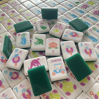 CHIVAN Mahjong Acrílico Moderno de Lujo Americano, Doble Capa, Combinación de Colores, Fichas de Mahjong con Diseño de Cocodrilo, Números en Inglés, Creativo, 4 Fichas