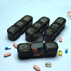Wholesale Colorful PP Portable Mini Pills Case Plastic 3 Grids Travel Pill Box Custom Logo 1 Day Pill Medicine Boxes