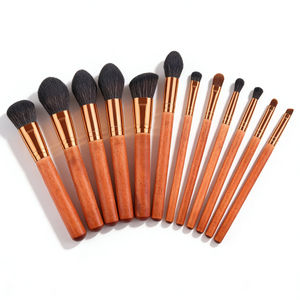 Pinceaux de maquillage synthétiques YRX avec logo personnalisé, 12 pièces, manche en bois doré, logo personnalisé, faible MOQ, ensemble de pinceaux de maquillage de luxe dans un sac - Product Image 3