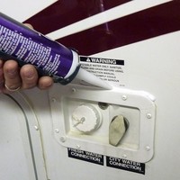 Scellant industriel transparent pour joints de VR de 600 ml, étanche à la pluie, pour l'étanchéité des aérations de toit et des panneaux de VR résistants