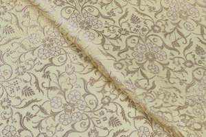 Tela de Brocado de Poliéster Ecológica Moderna con Estampado Floral Artístico y Textura Brillante para Moda Infantil y Proyectos de Manualidades - Product Image 3